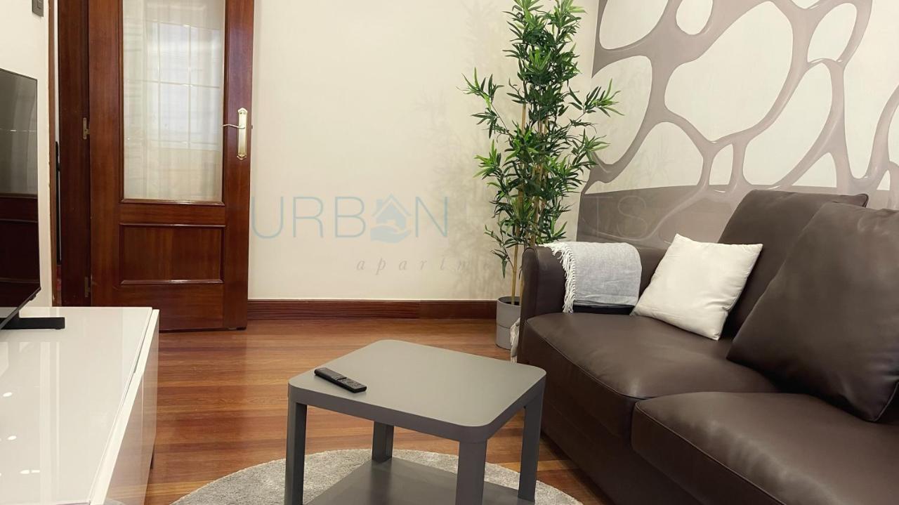 Vivienda Turistica Urbana En Santuchu, Comoda, Funcional Y Con Parking Apartment *