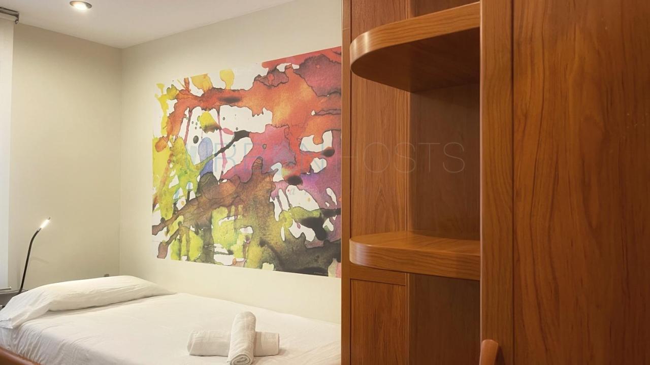 Vivienda Turistica Urbana En Santuchu, Comoda, Funcional Y Con Parking Apartment *